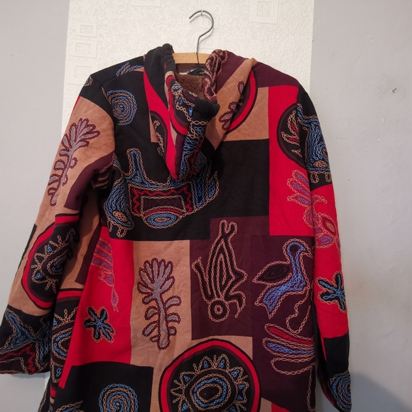 O-nelue Festival Patchwork Style Hooded Jacket - Picture 8 of 12